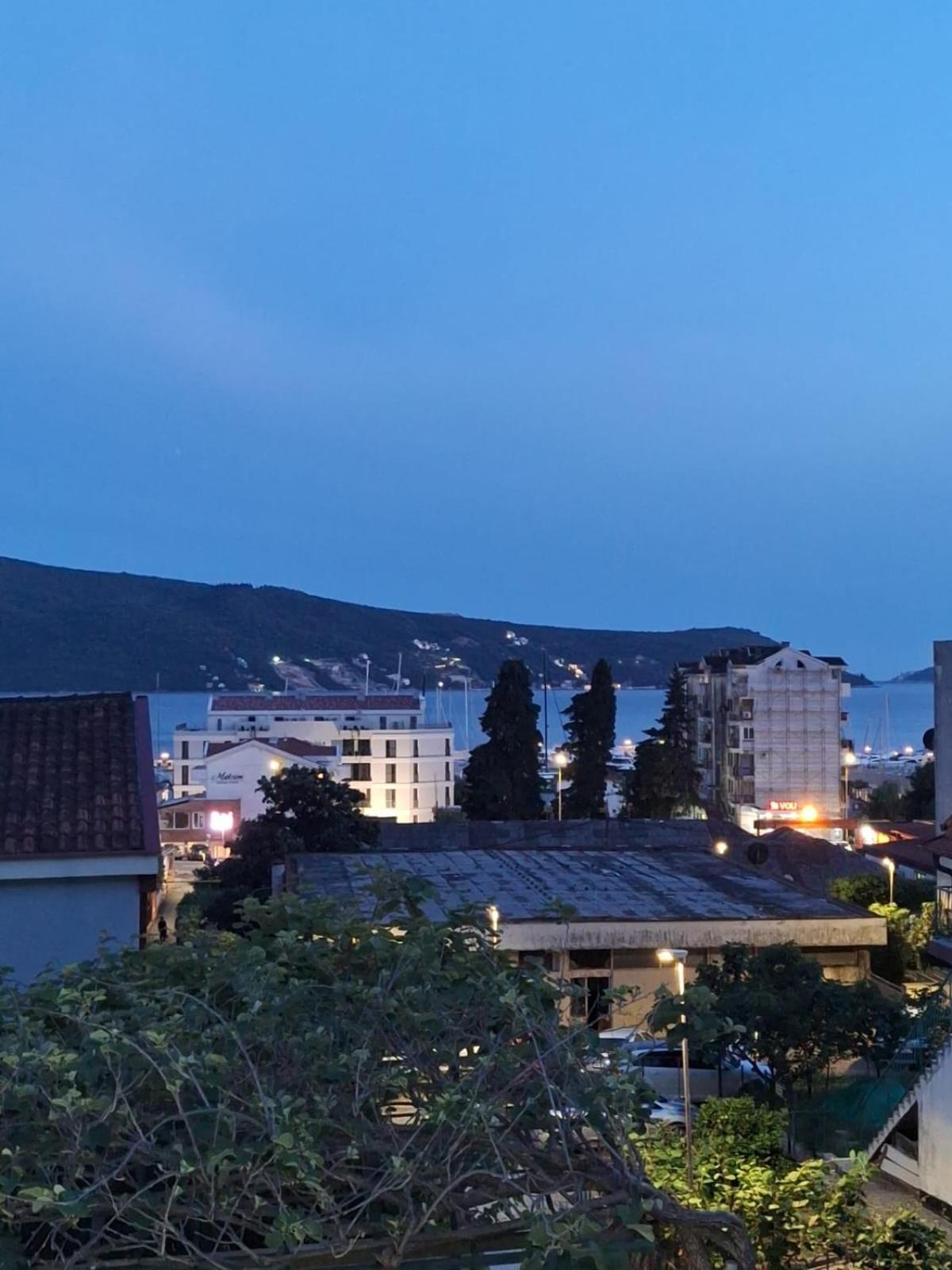 Apartments Lena Herceg Novi Exterior photo